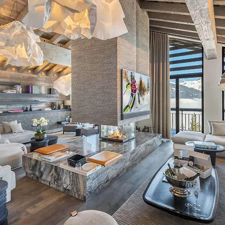 Luxueux A Avec Piscine, Cinema, Salle De Sport Et Service Complet - Fr-1-562-71 Chalet *